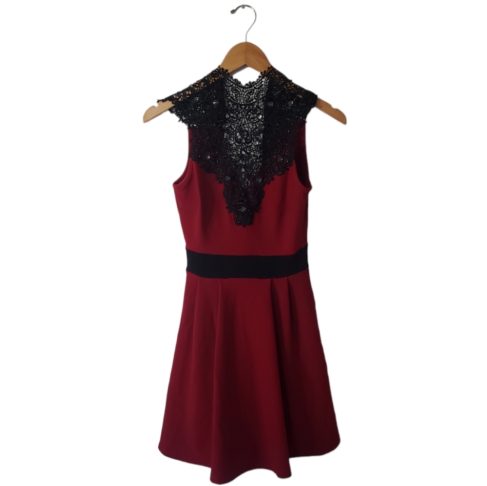 Windsor Burgundy and Black Dress. Red Dress Lace Detail. Beads. Small